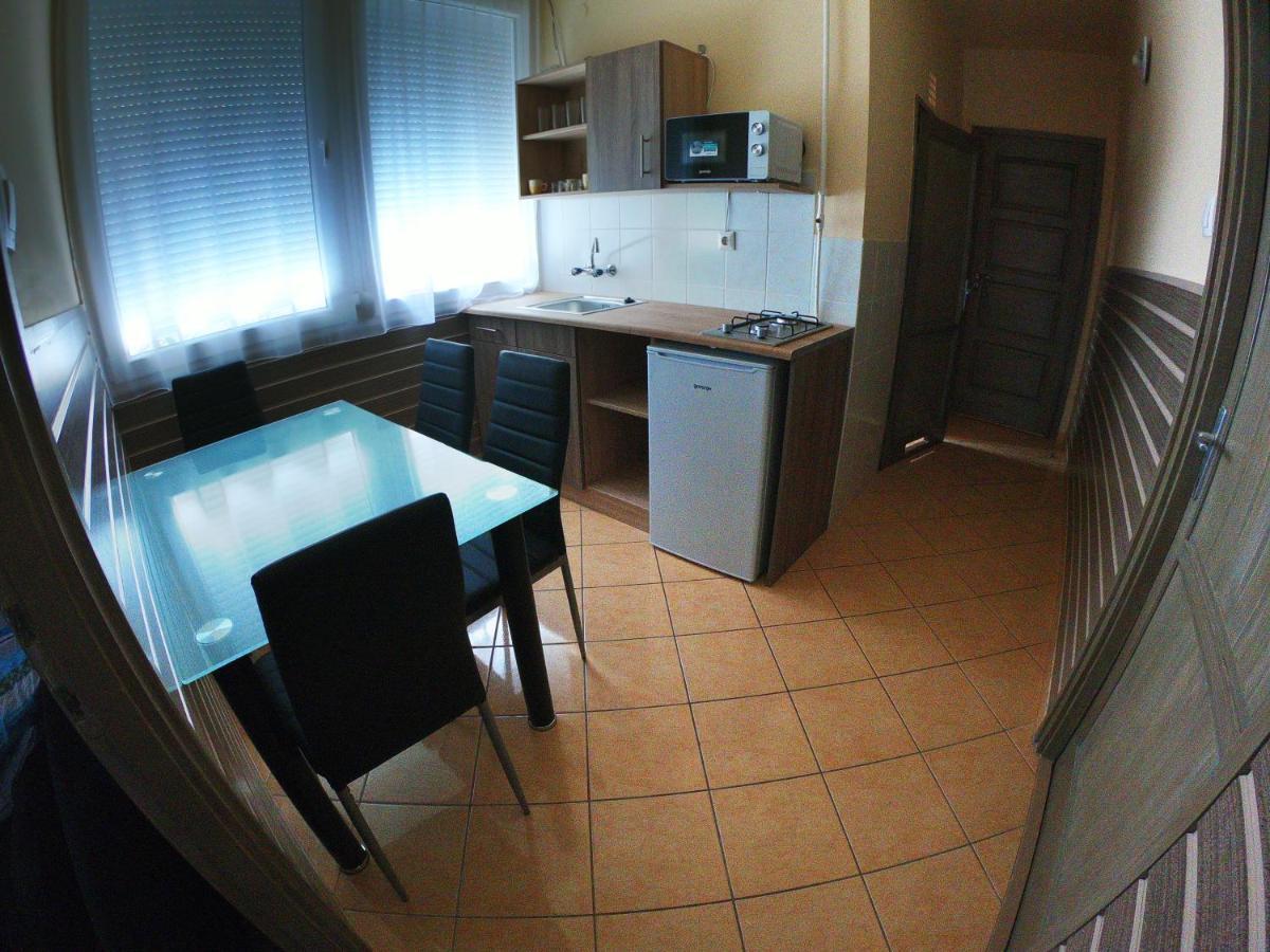 Dami Apartman Hajdúszoboszló Dış mekan fotoğraf